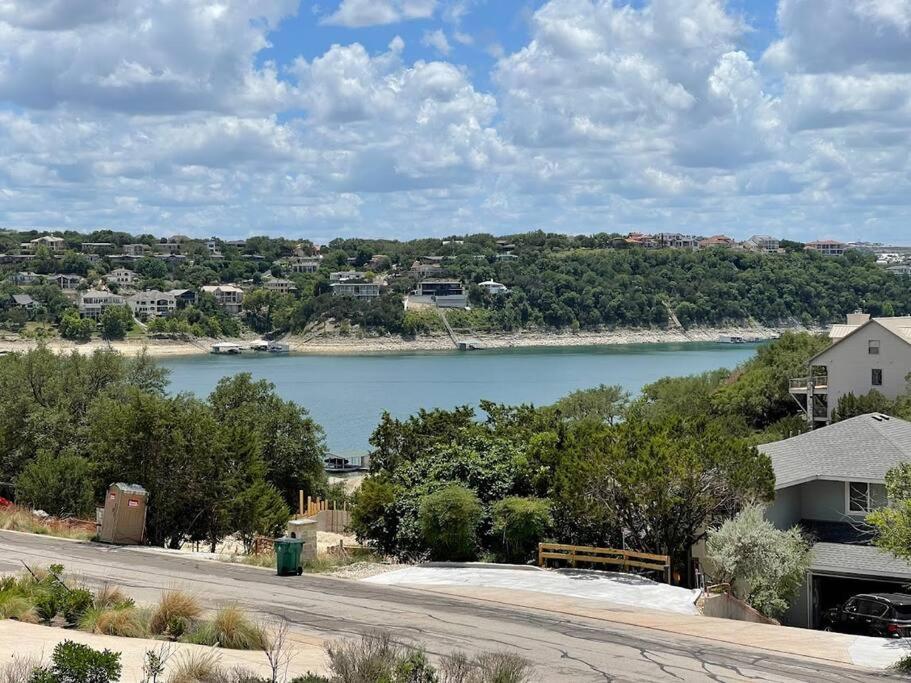 Lakeview Bungalow-Access To Lake, Pool, Gym, &Park Lago Vista Buitenkant foto